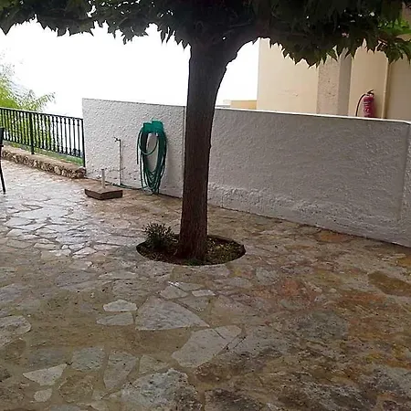 Bbb - Blick 3* Μπαρμπάτι