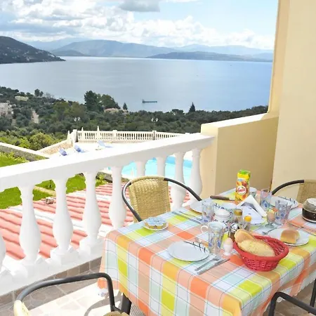 Aparthotel Bbb - Blick 3*