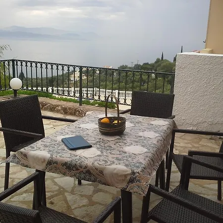 Aparthotel Bbb - Blick 3*